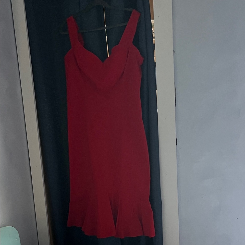 Elegant Red Sleeveless Dress